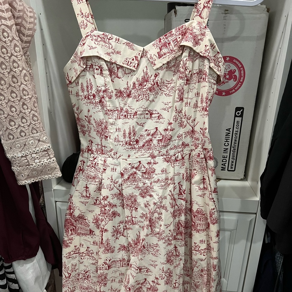 Pretty Dress - image 1